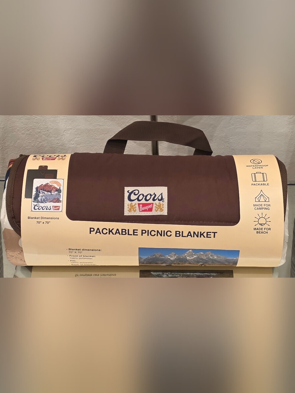 NEW Coors Banquet Packable Picnic Blanket – Rare Promotional Item!